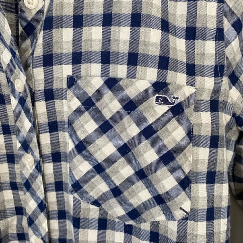 Vineyard Vines plaid button down shirt,  relaxed fit, flannel - Picture 4 of 7